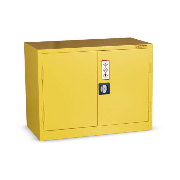 ARMORGARD SAFESTOR HAZARDOUS FLOOR CUPBOARD 900 X 465 X 700 C/W 1 SHELF